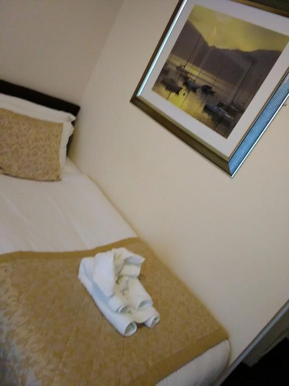 The Waverley Guest House Inverness Bagian luar foto